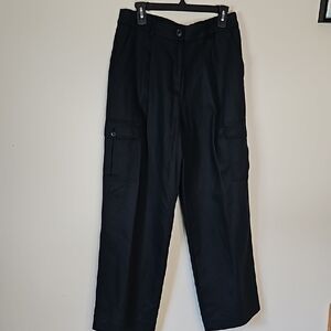 Ann Taylor LOFT Women’s Black Cargo Pants size small NWT